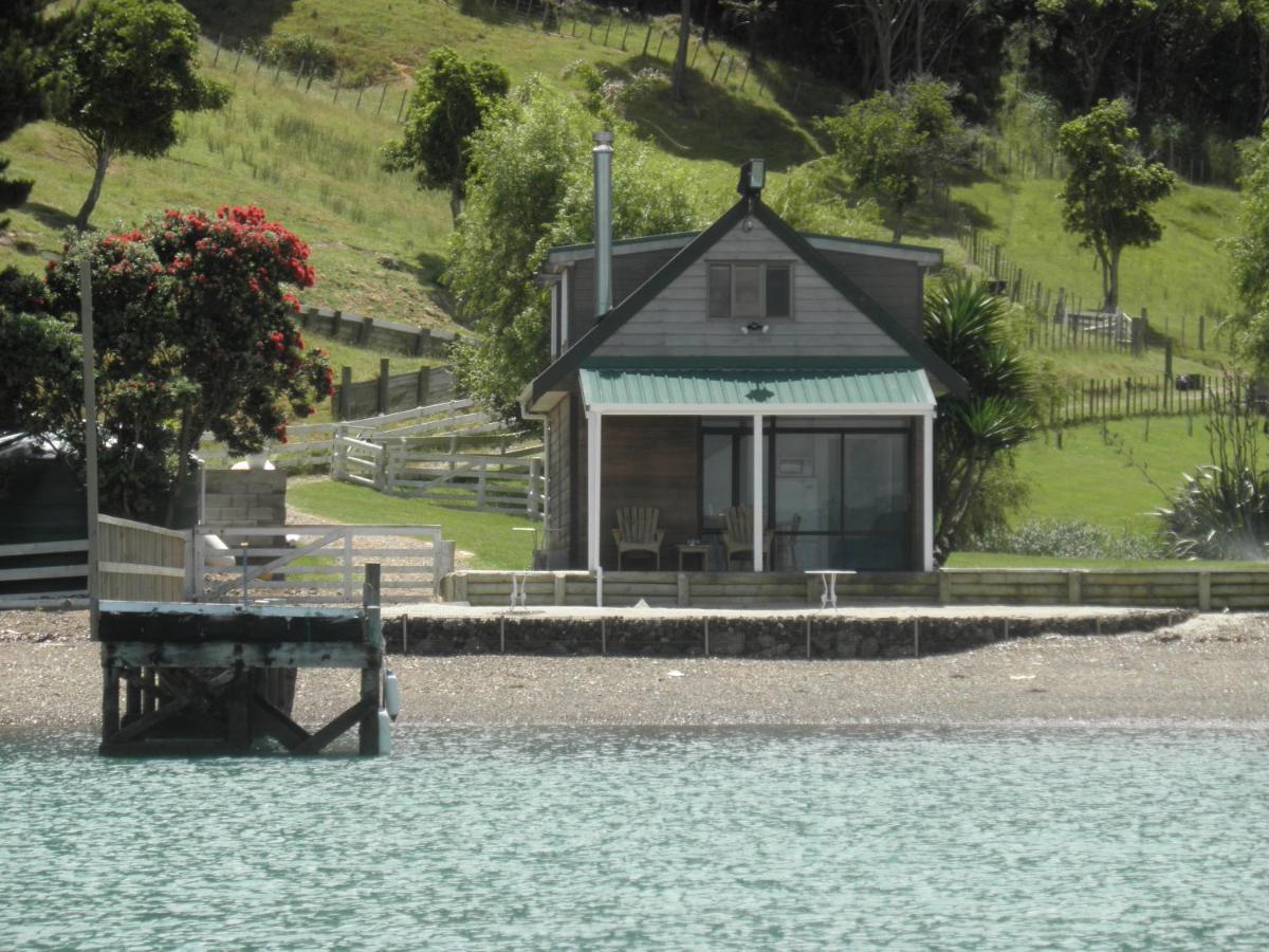 Waiheke Waters Edge Villa Omiha Екстериор снимка